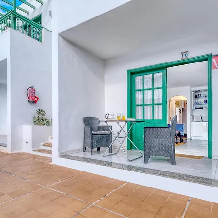 Carpe Diem - Shared Pool By Lanzarote *