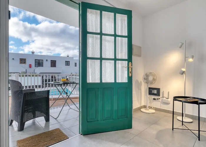 Apartment Carpe Diem - Pool View By Lanzarote Puerto del Carmen (Lanzarote)