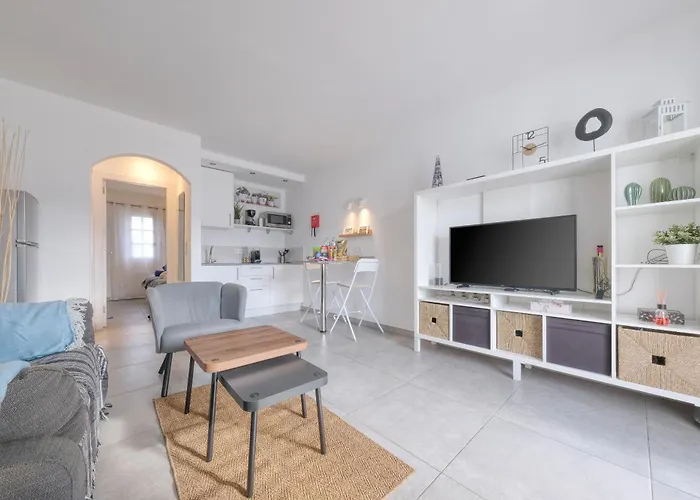 Carpe Diem - Shared Pool By Lanzarote